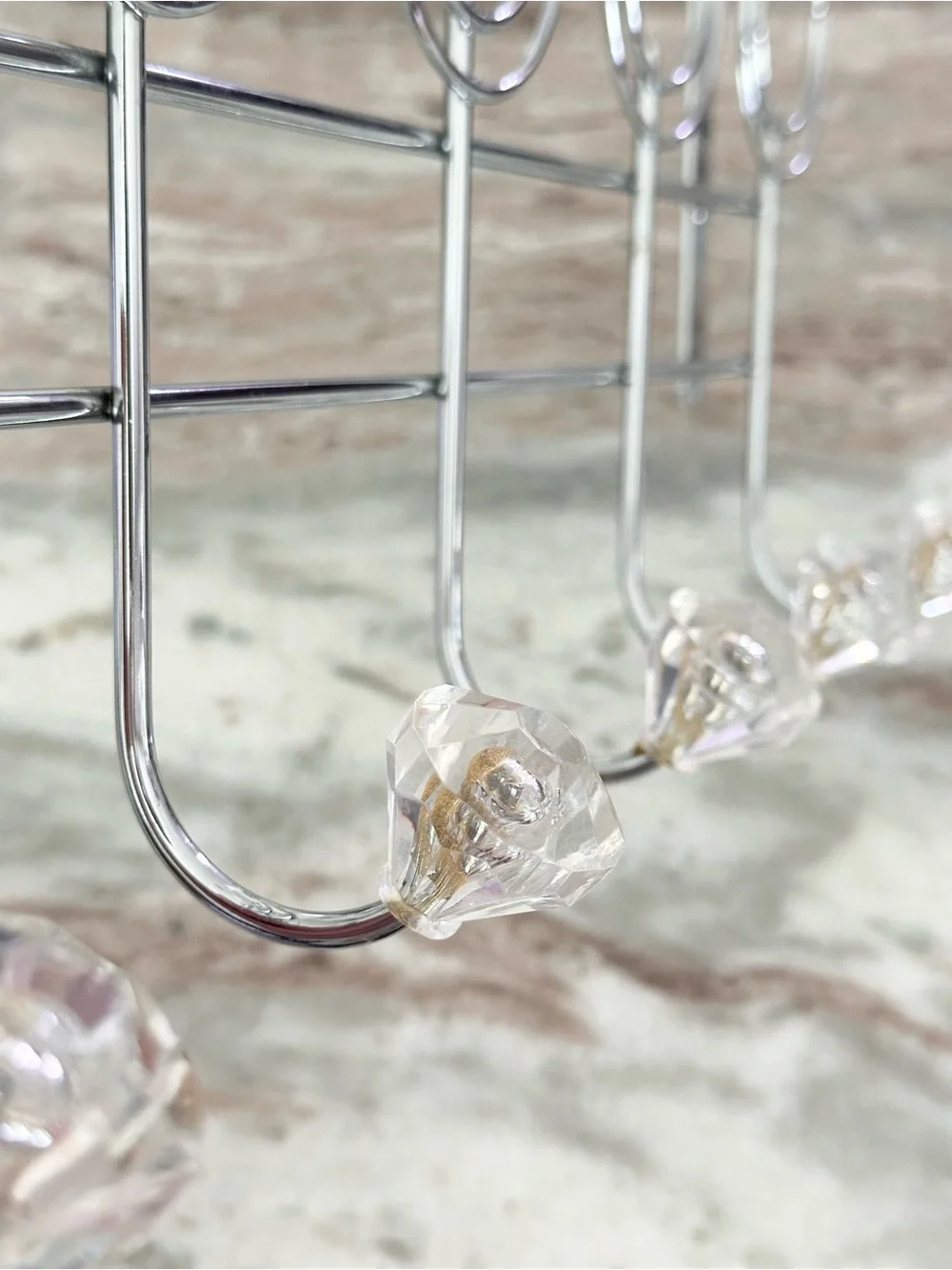Over the Door Hanging Rack with 5 Faux Crystal Knobs Hooks